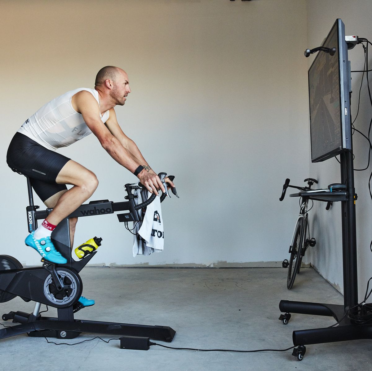 Indoor CyclePush Pedal Pull