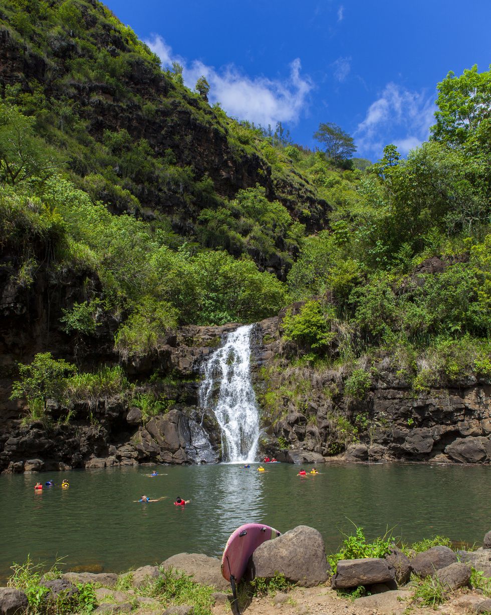 waimea valley waterfall