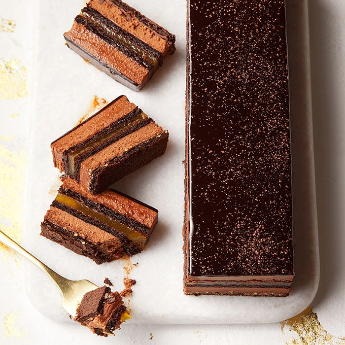 Food, Chocolate brownie, Chocolate cake, Snack cake, Cuisine, Dish, Baked goods, Chocolate, Dessert, Cake, 