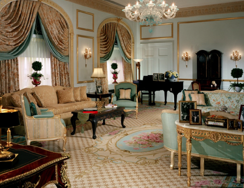 the royal suite in the waldorf astoria, whose furnishings are now up for auction