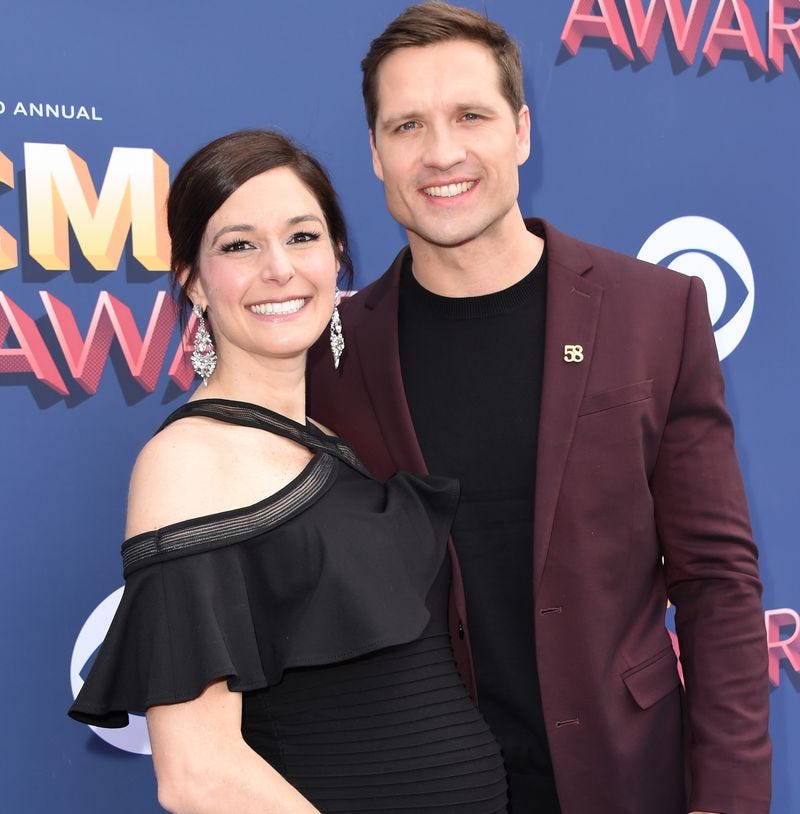 Walker Hayes and Wife Mourn Loss of Their Seventh Child, Singer Cancels CMT  Performance