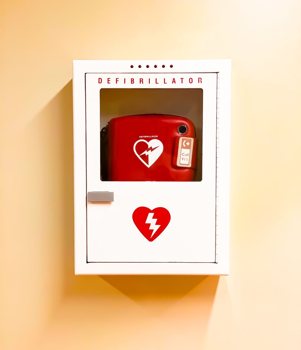 wall mounted emergency heart defibrillator