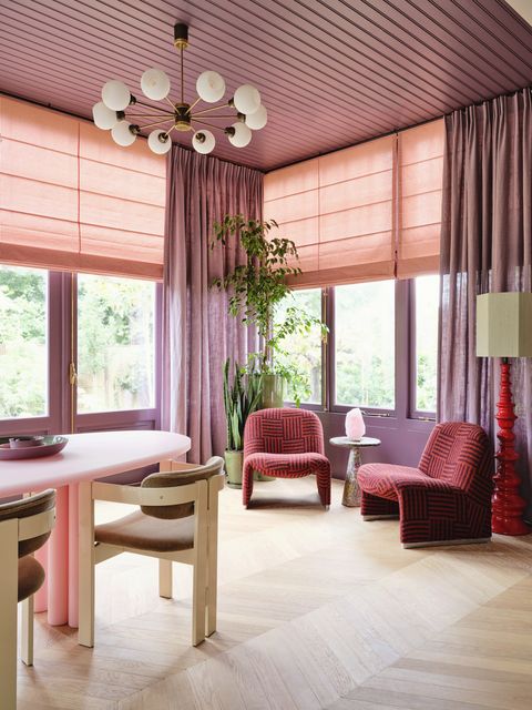amsterdam home of actor carice van houten designed by nicole dohmen of atelier nd interior dining room window treatments helene blanche roman shades Étoffe curtains table sabine marcelis dining chairs vintage afra and tobia scarpa for gavina, in pierre frey mohair also used in the study
