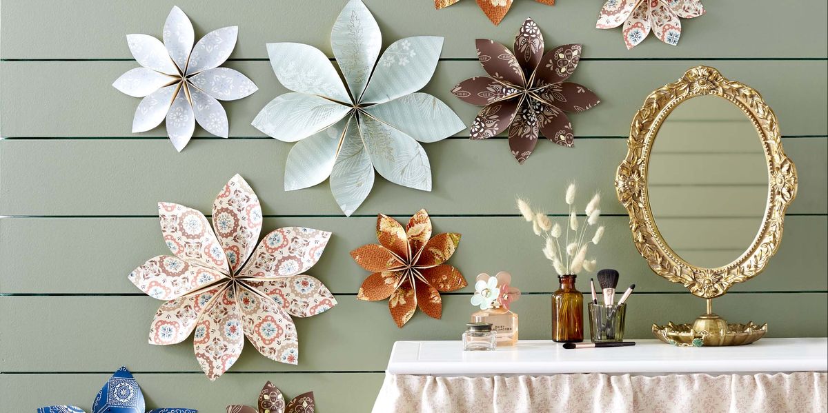 How to Make Wallpaper Flowers