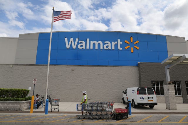 15 Crazy Facts About Walmart You Didn't Know