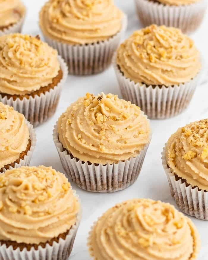 coffee and walnut cupcakes coffee and walnut cupcakes