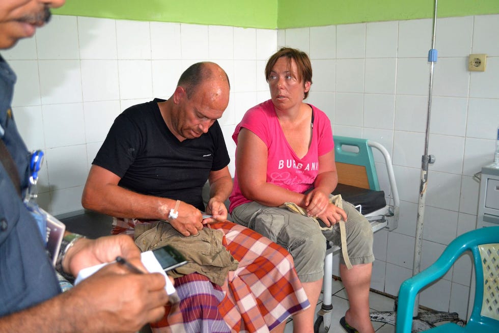 Wilbert en Marjan in het ziekenhuis in Sape Soembawa