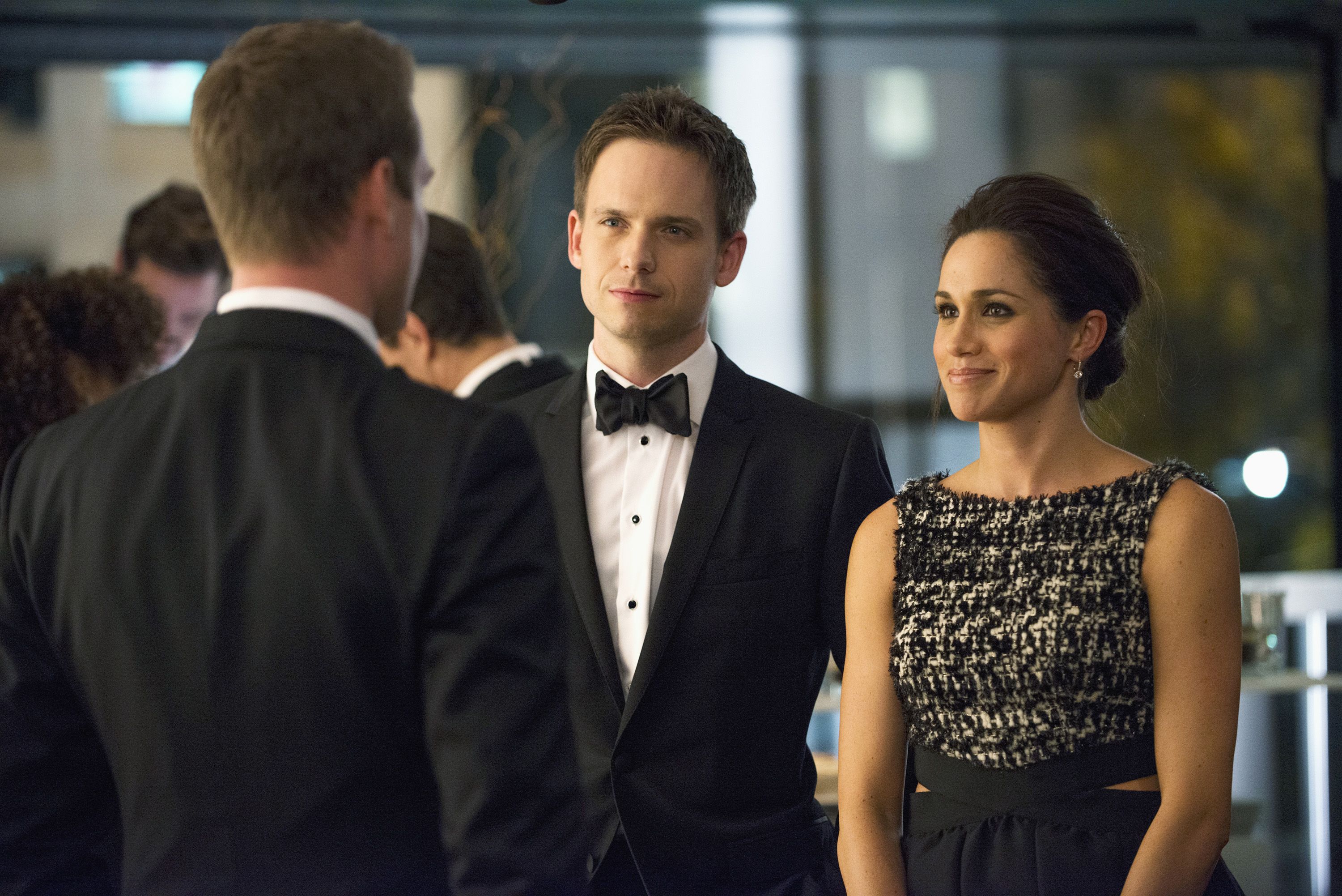 With Meghan Markle and Patrick J. Adams Gone, 'Suits' Retailors