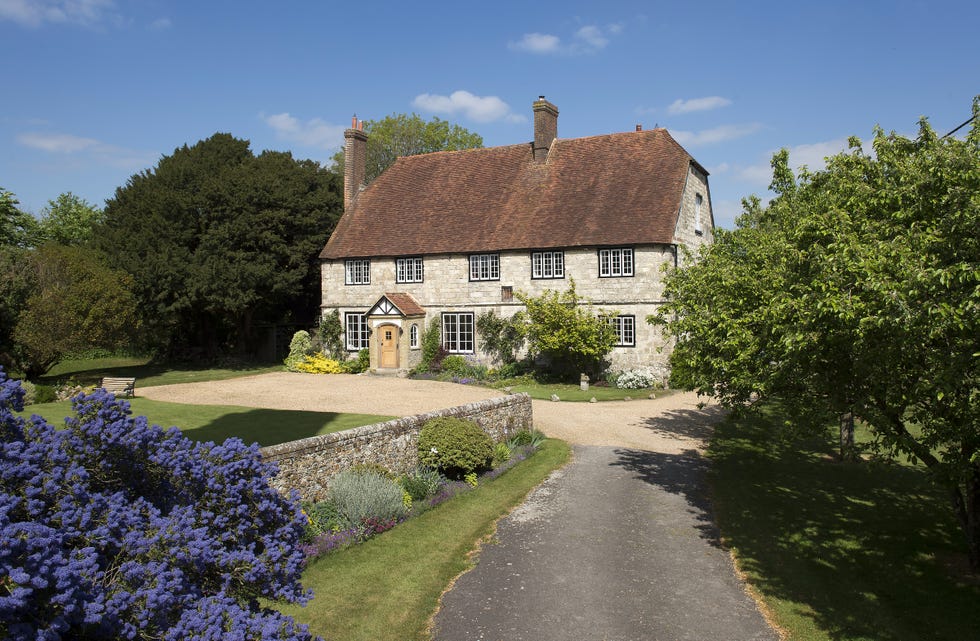 Warblington Castle - exterior - Hampshire -  OnTheMarket.com