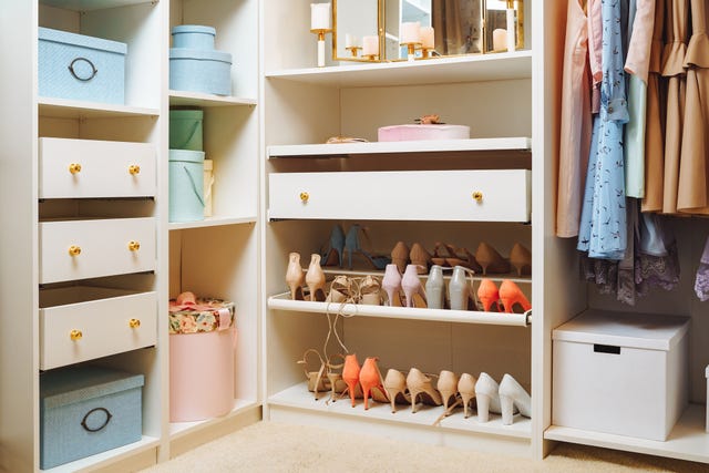 wardrobe declutter mistakes