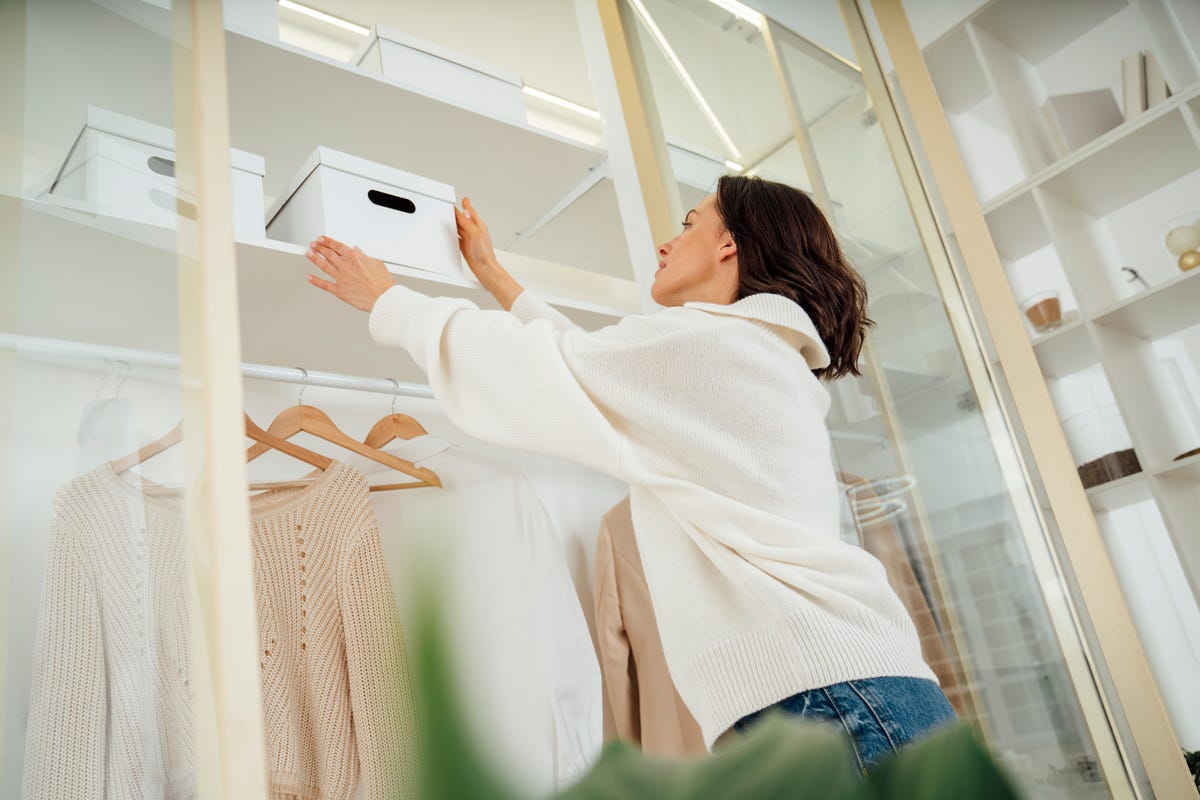 preview for How To Declutter Your Wardrobe