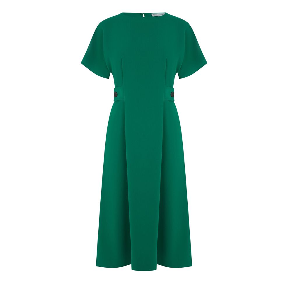 Lorraine Kelly's super flattering Warehouse dress is so on-trend