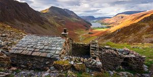 Warnscale Bothy, (bad weather retreat for climbers) Buttermere, Honister Pass, Lake District, Cumbria, England