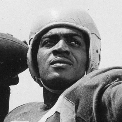 Kenny Washington of the Los Angeles Rams is seen, Sept. 3, 1946.  (AP Photo)