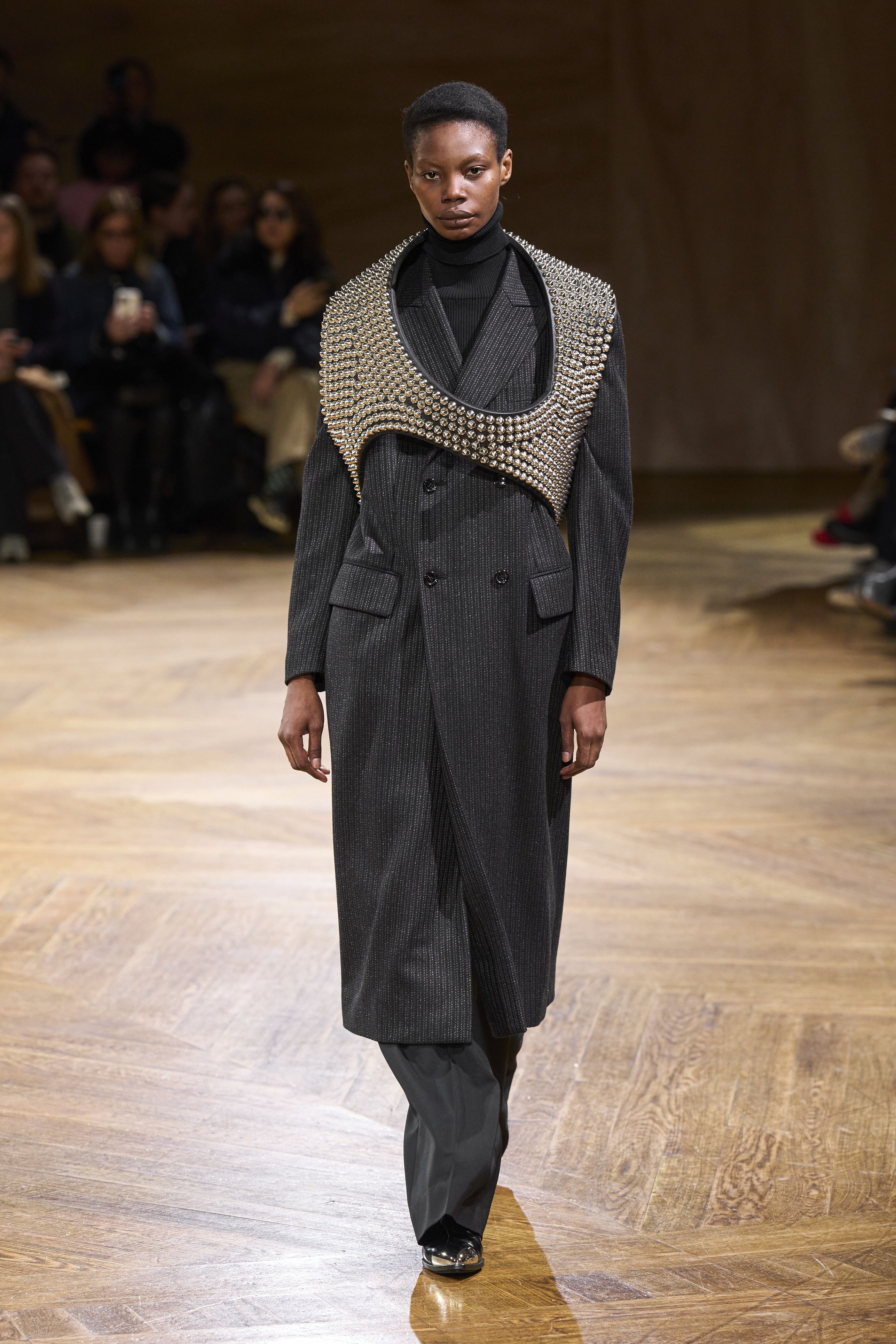 ジュンヤ ワタナベ(JUNYA WATANABE) 2024-25秋冬コレクション ジュンヤ ワタナベ(JUNYA WATANABE) 2024-25秋冬コレクション