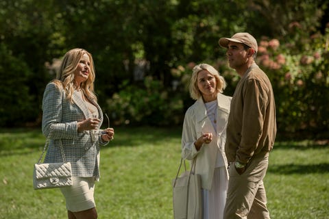 the watcher l to r jennifer coolidge as karen calhoun, naomi watts as nora brannock, bobby cannavale as dean brannock in episode 101 of the watcher cr eric liebowitznetflix © 2022