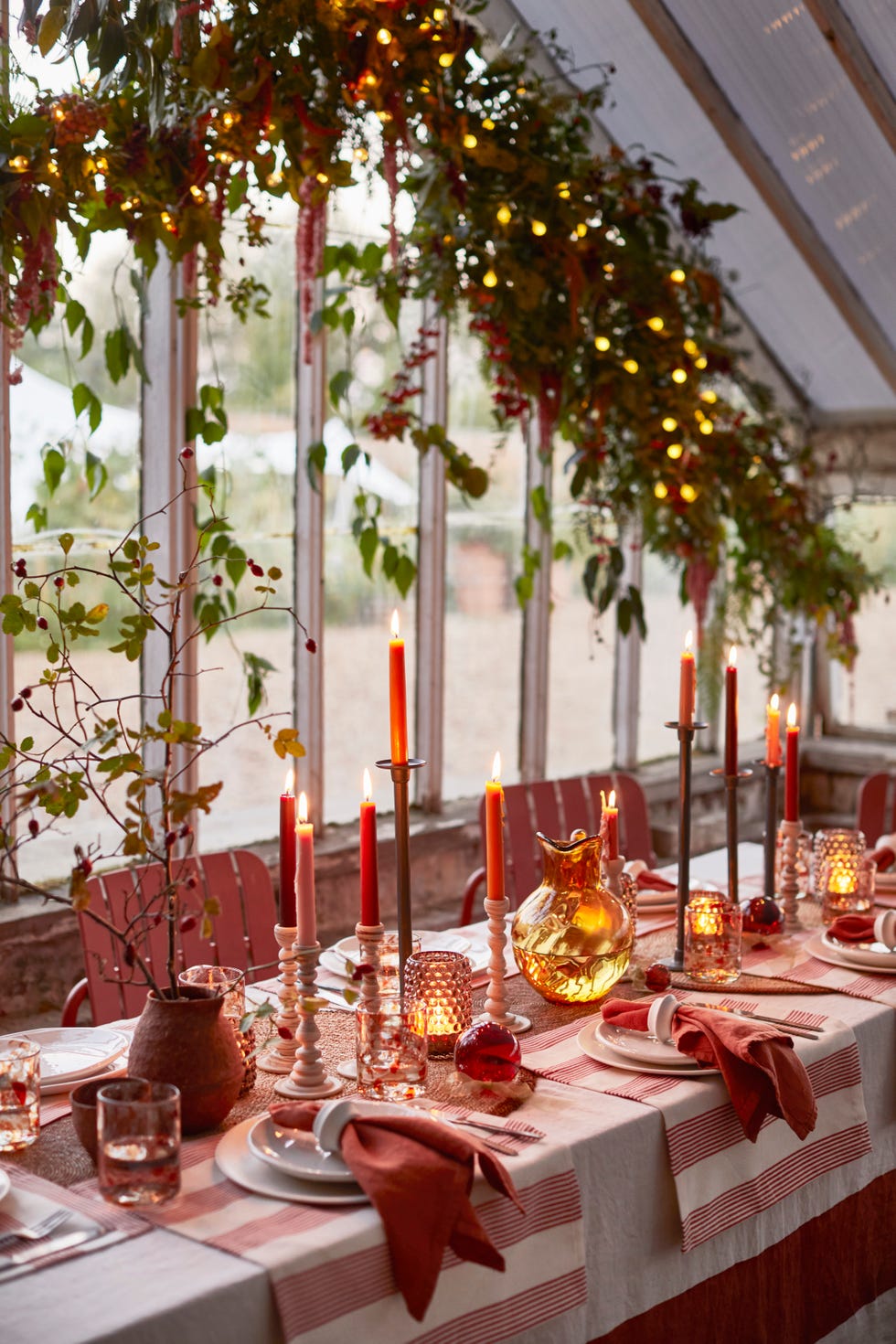 water lane christmas tablescape