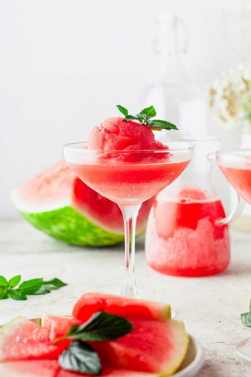 25 Best Watermelon Drinks - Easy Watermelon Cocktail Recipes