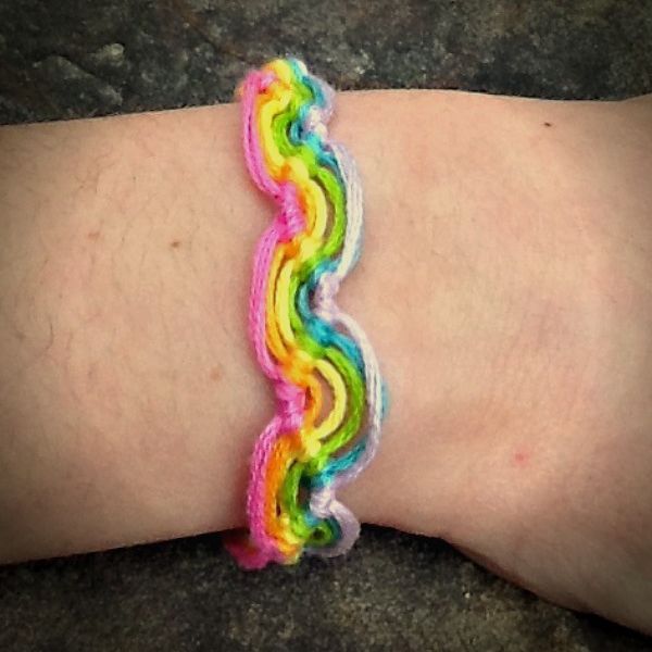 wave friendship bracelet pattern
