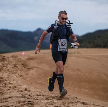 athlete participating in a desert race athlete participating in a desert race