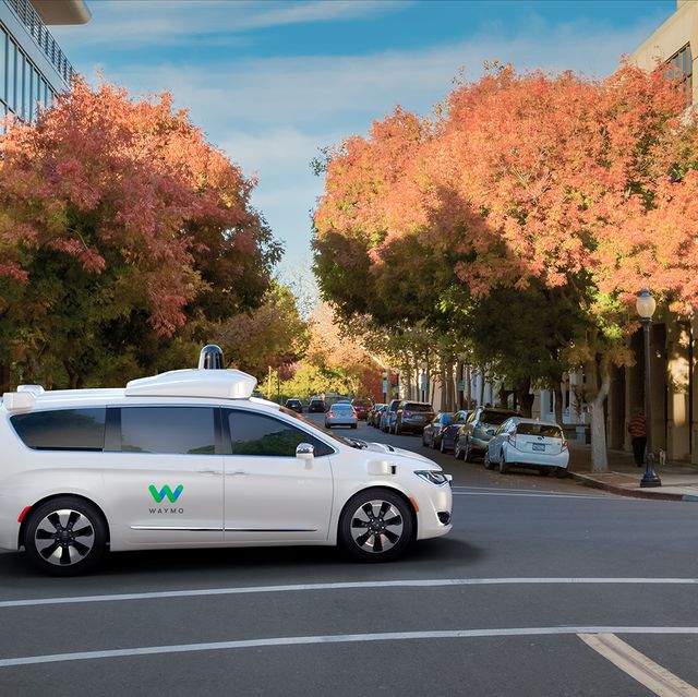 Waymo Opens Up its Driverless Taxis to More Phoenix Residents