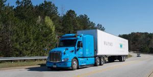 Land vehicle, Transport, Vehicle, Truck, trailer truck, Mode of transport, Motor vehicle, Commercial vehicle, Freight transport, Trailer, 