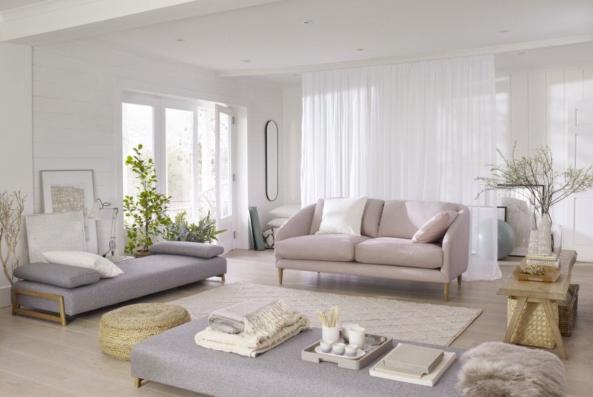 10 Ways To Elevate A Minimalist Living Room