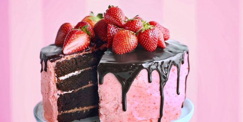 choco berry surprise cake
