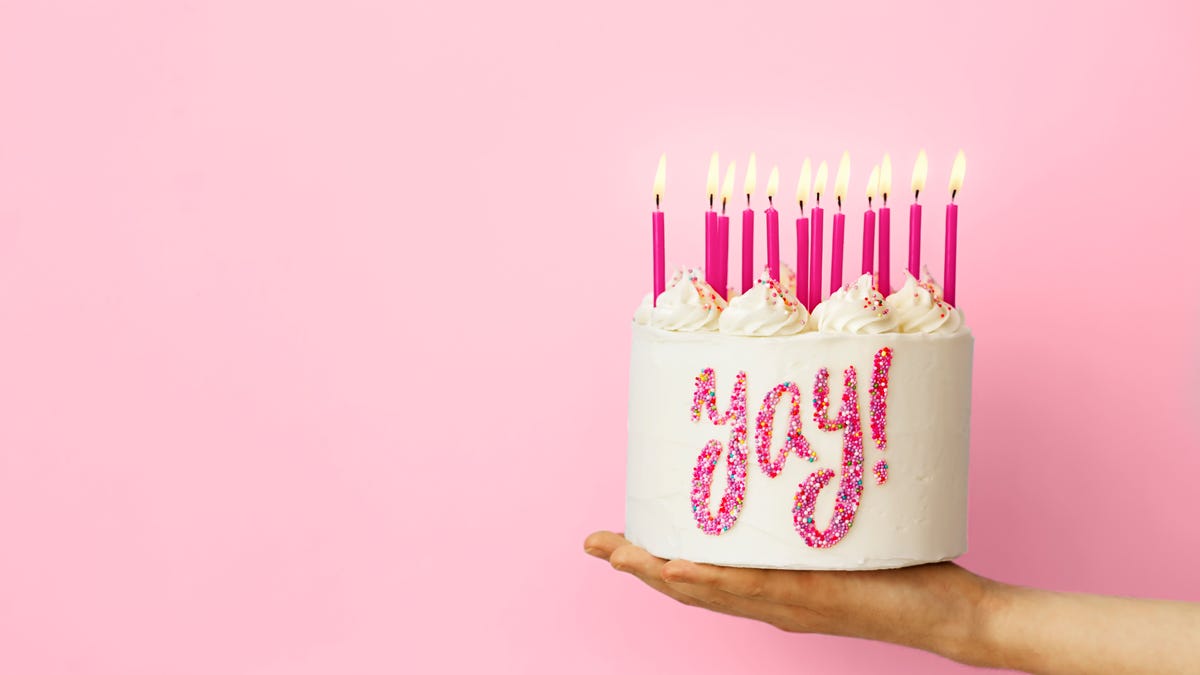 100 Best Birthday Instagram Captions - Birthday Caption Ideas