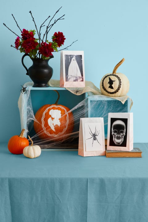diy halloween decor womans day october 2020 spooky paper bags