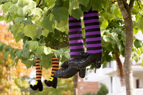 diy halloween decorations hanging witch feet