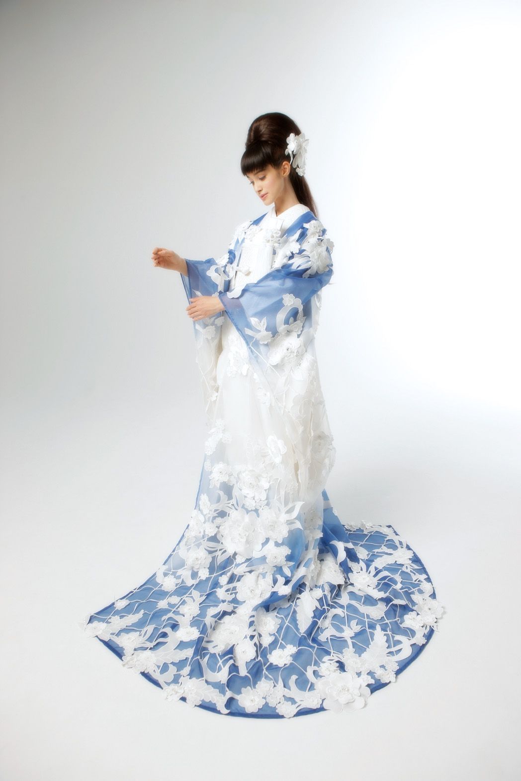 すべては花嫁のために」桂 由美さんと日本のブライダルの歩み