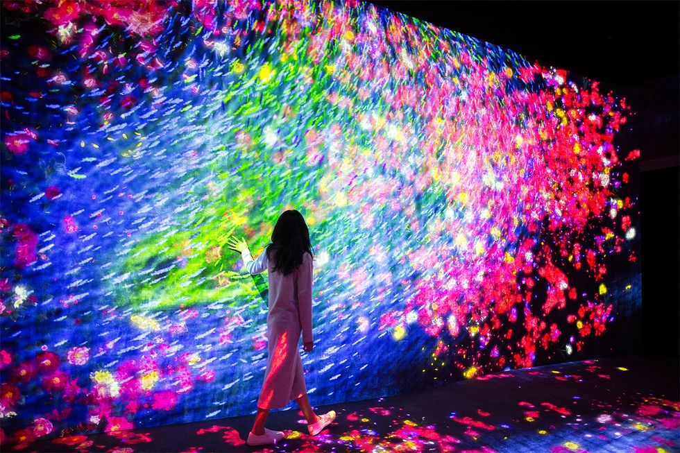 arte digital museo tokio luces colores