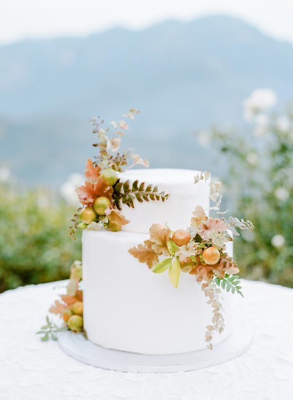 110 Fall Wedding Cakes That Deserve A Standing Ovation | Fall wedding cakes,  Floral wedding cake, Unique wedding cakes
