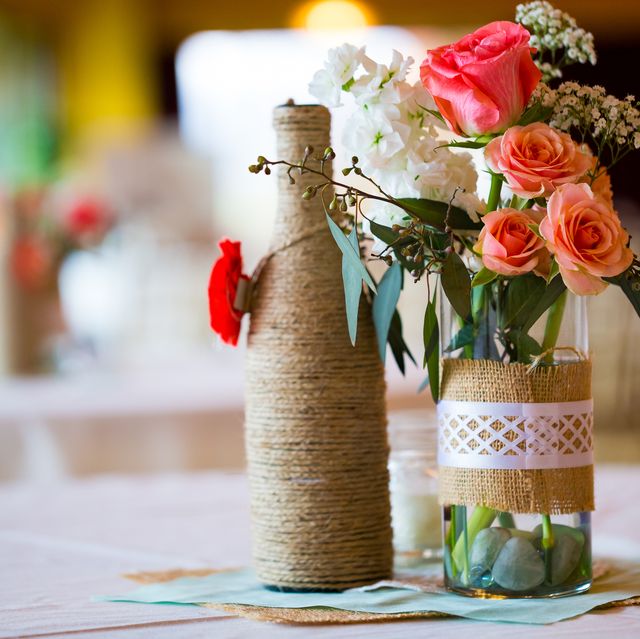 13 Rustic Wedding Table Decorations (And How To Recreate Them On A Budget)