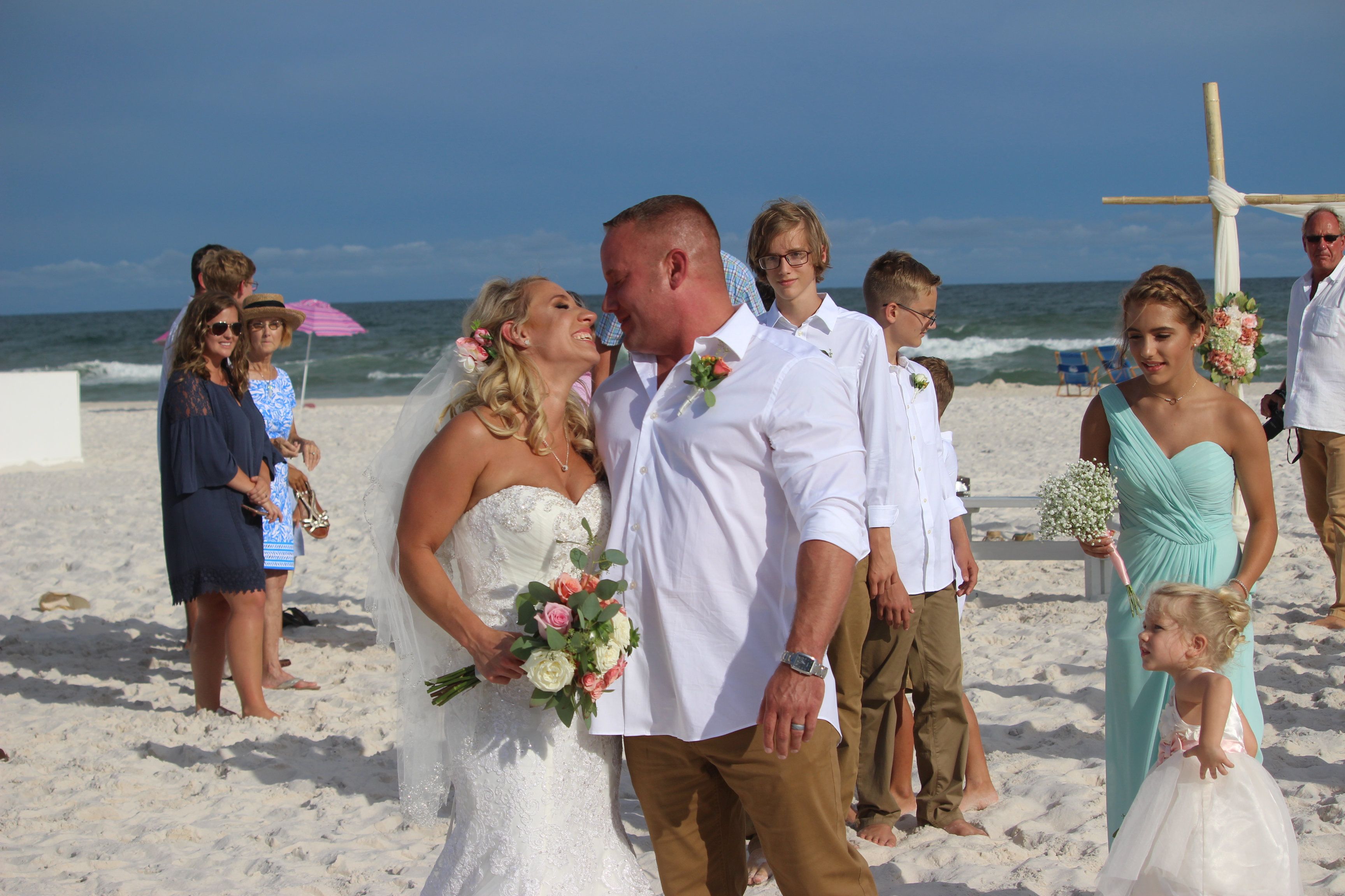 Groom Leaves Wedding to Save Drowning Teen on Alabama Beach