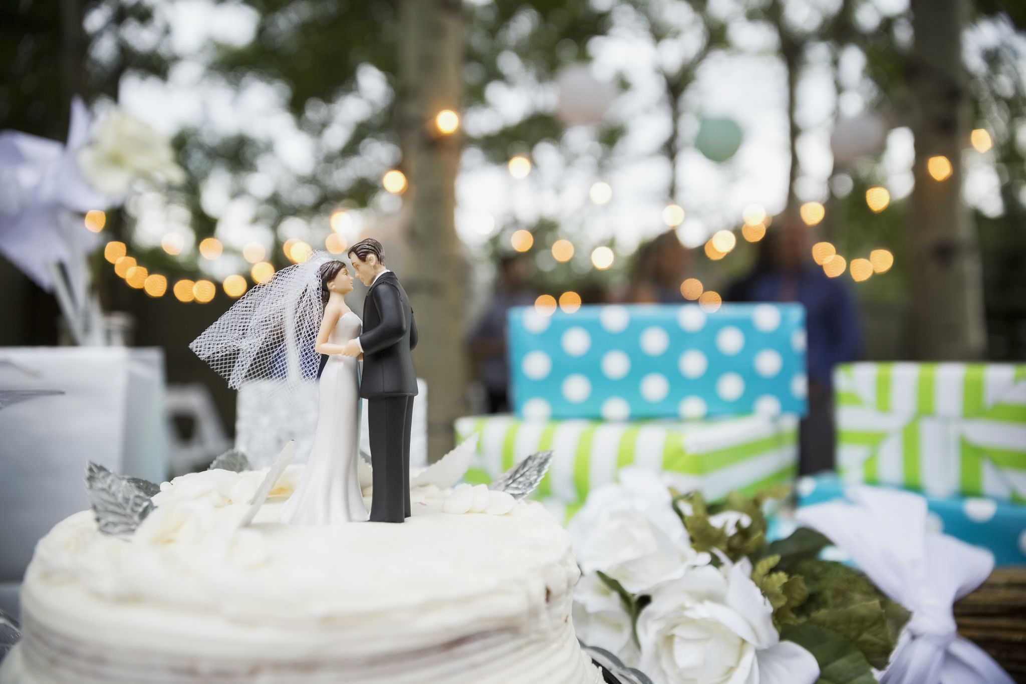 11 Worst Wedding Gifts for Newlyweds