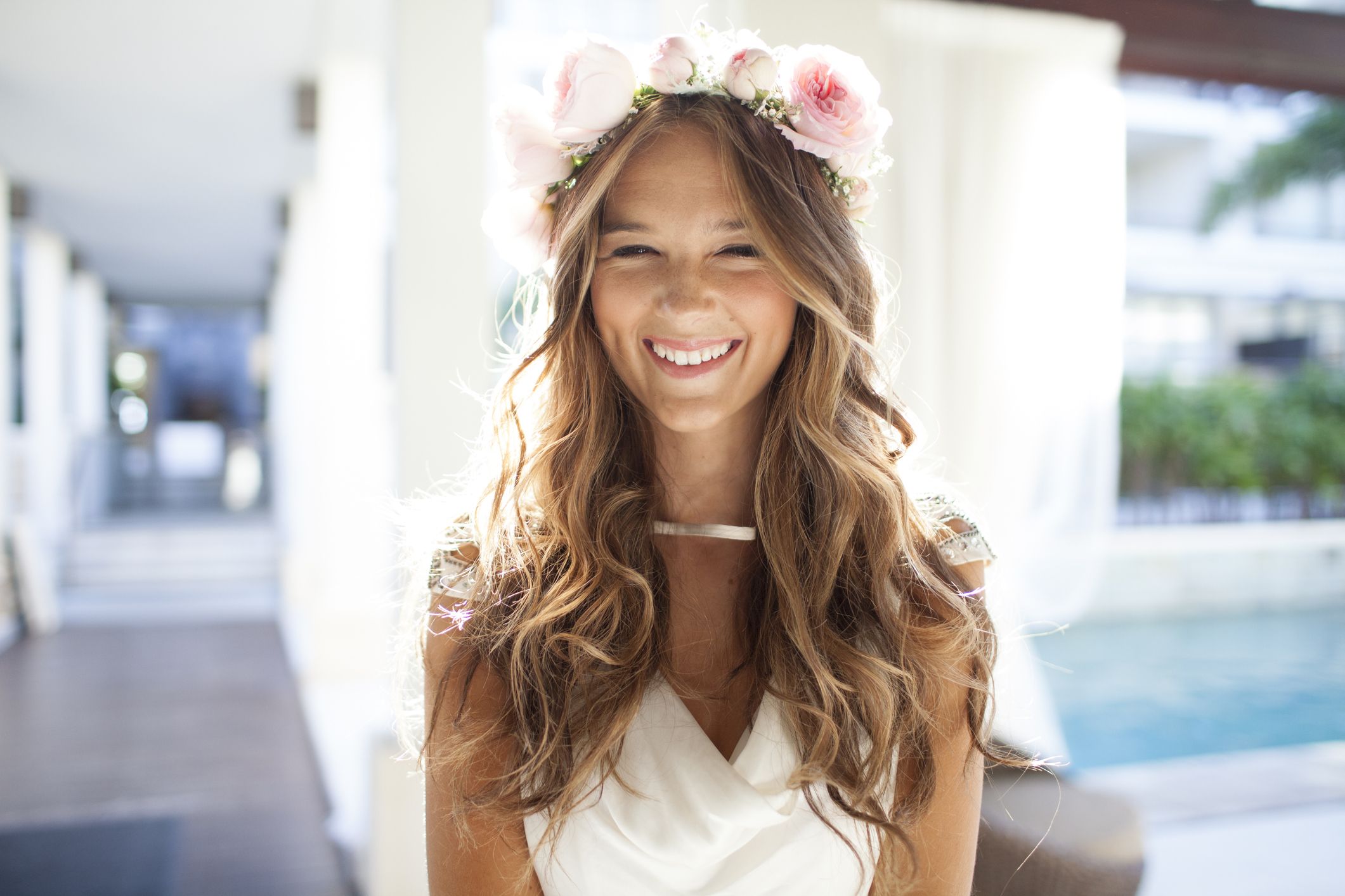 Fabulous Wedding Hairstyles for Bridal from @art4studio | Long hair styles,  Loose curls hairstyles, Loose curls long hair