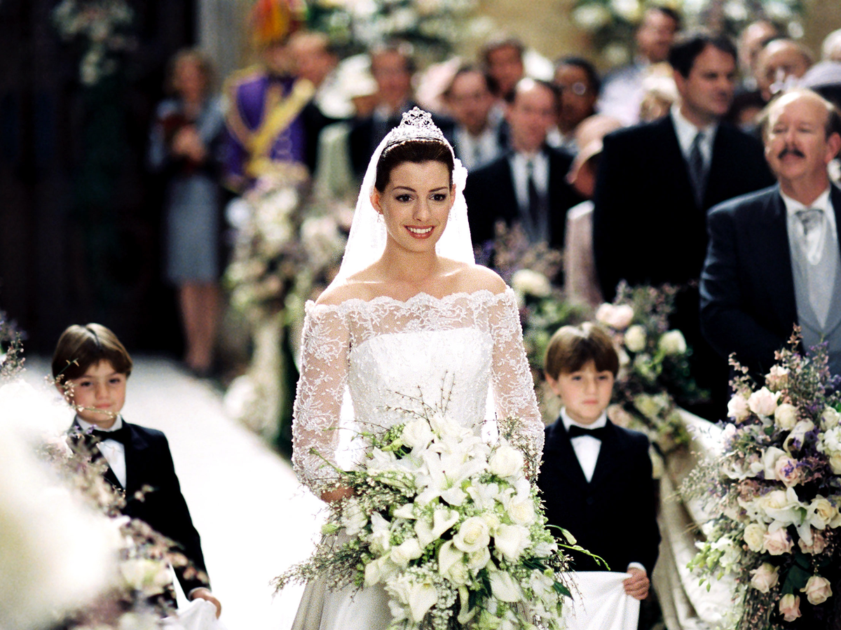 7 Most Extravagant Wedding Gowns From Movies: Bride Wars, Crazy Rich  Asians, And More
