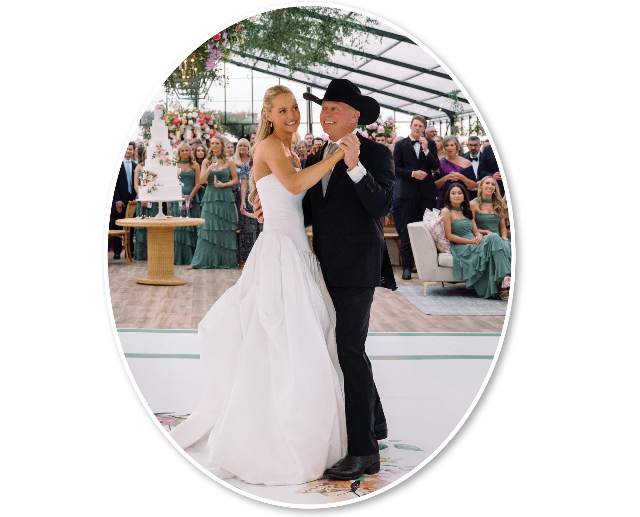 couple dancing at a wedding reception