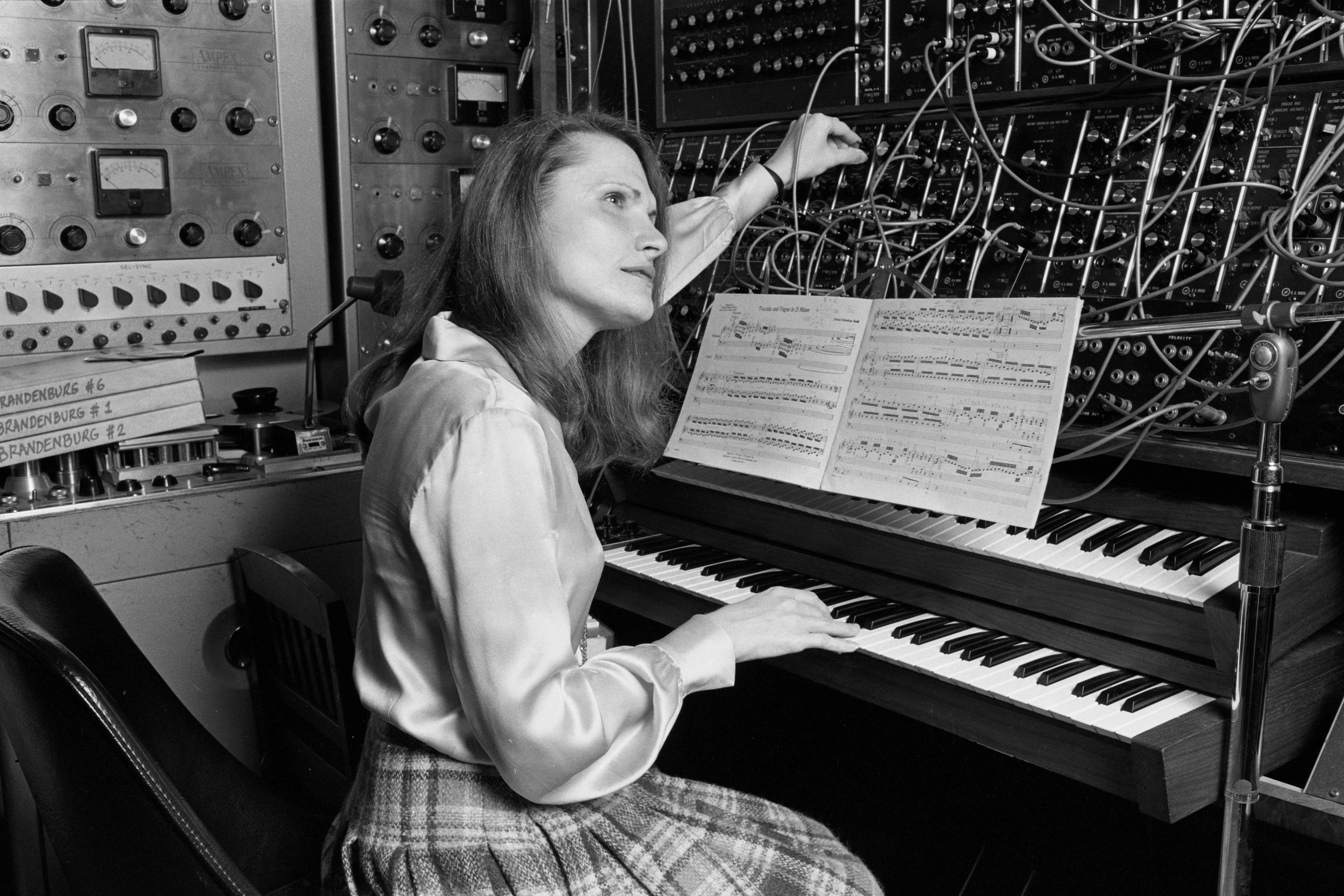 Wendy Carlos, la compositora trans que dejó huella en el cine
