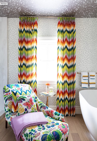 Curtain, Interior design, Room, Yellow, Furniture, Textile, Window treatment, Living room, Wall, Pattern, 