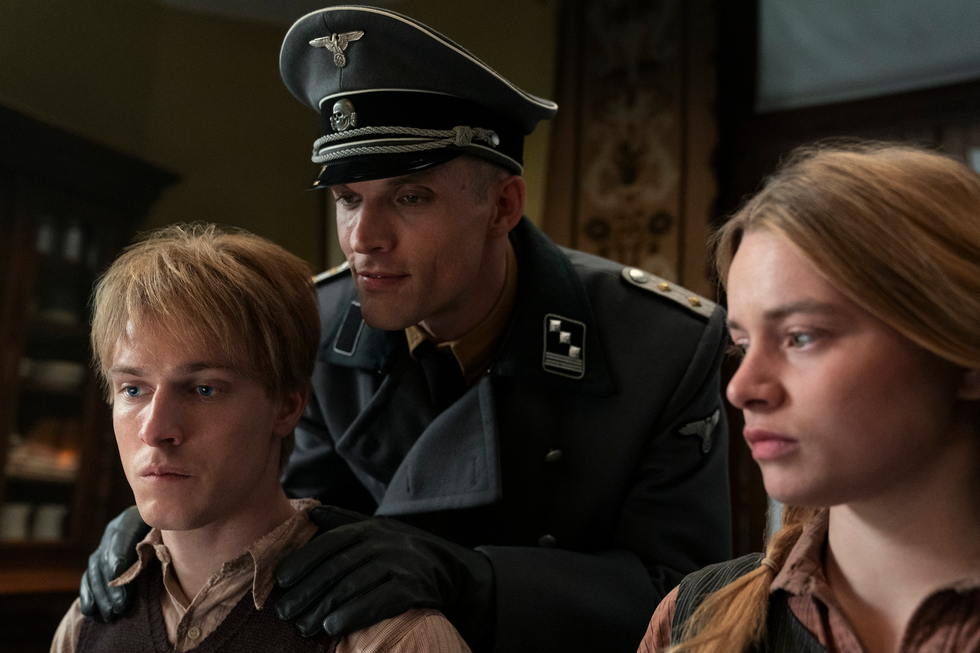 DIMMING THE LIGHT A REVIEW OF NETFLIX S ALL THE LIGHT WE CANNOT SEE dimming-the-light-a-review-of-netflix-s-all-the-light-we-cannot-see