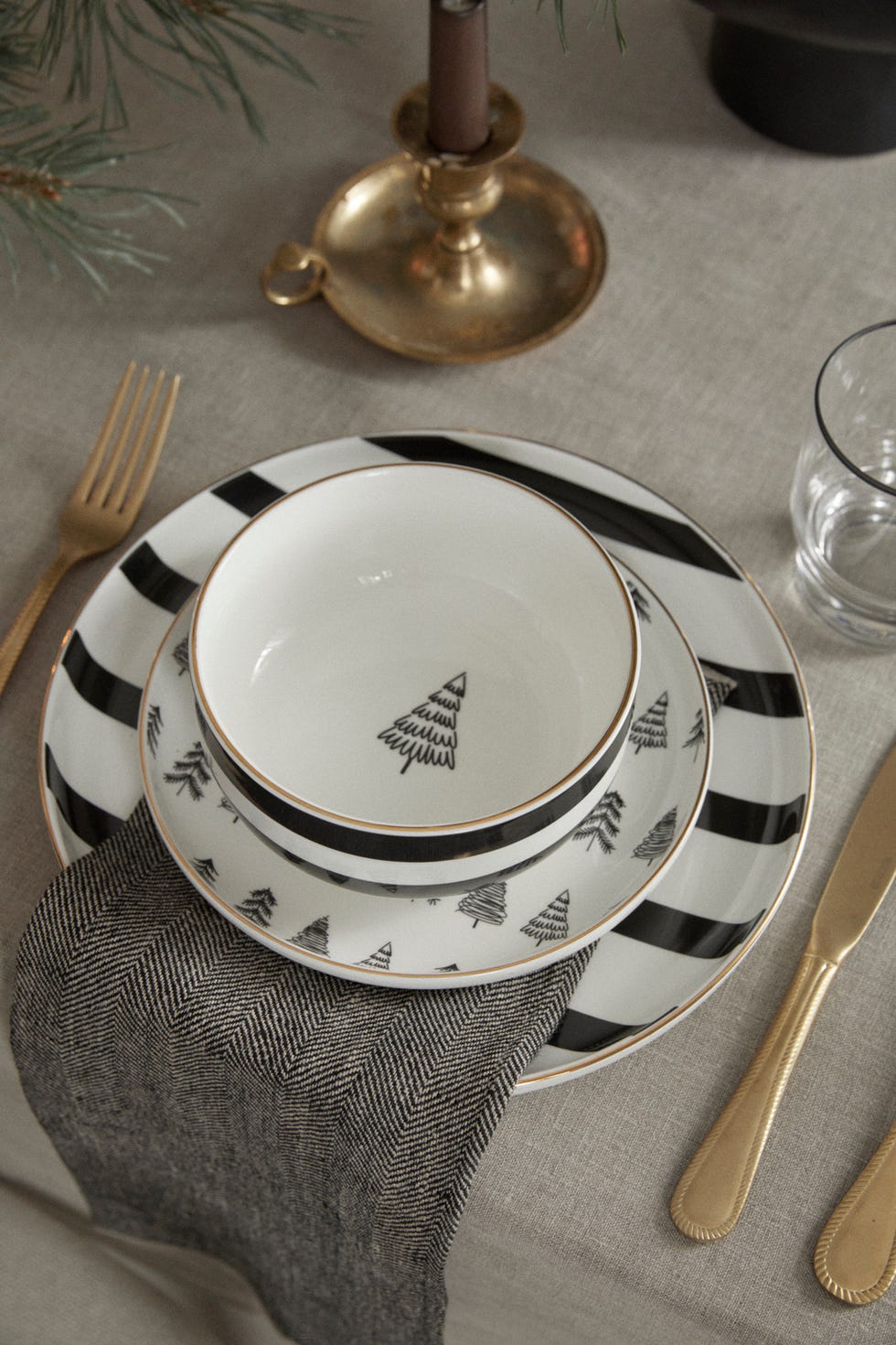 black and white dinnerware by westwing black and white dinnerware by westwing