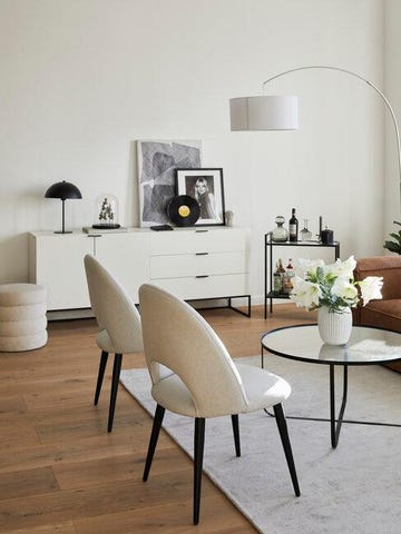 las lámparas de sobremesa estilo seta son tendencia en decoración, según una experta en interiorismo