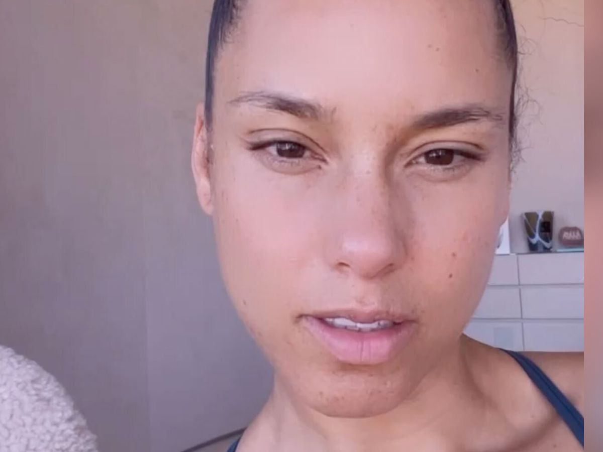 Here's why Alicia Keys stopped wearing makeup