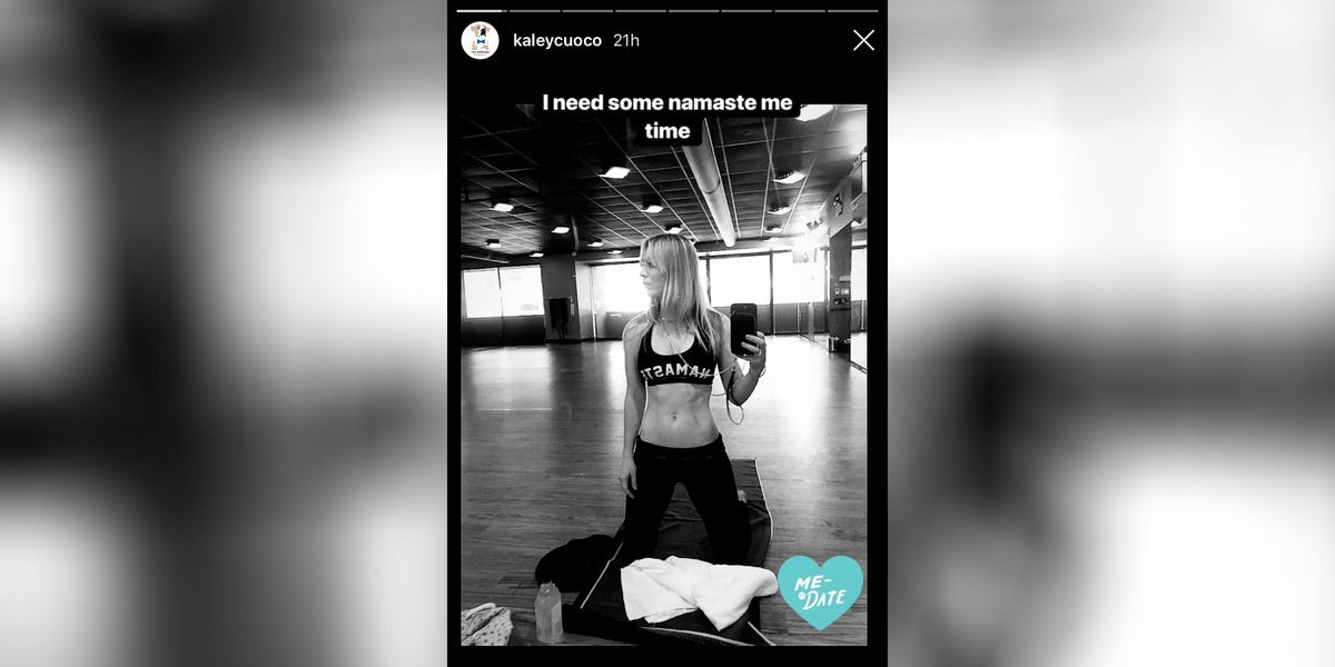 Kaley Cuoco Showed Toned Abs In Gym Selfie On Instagram