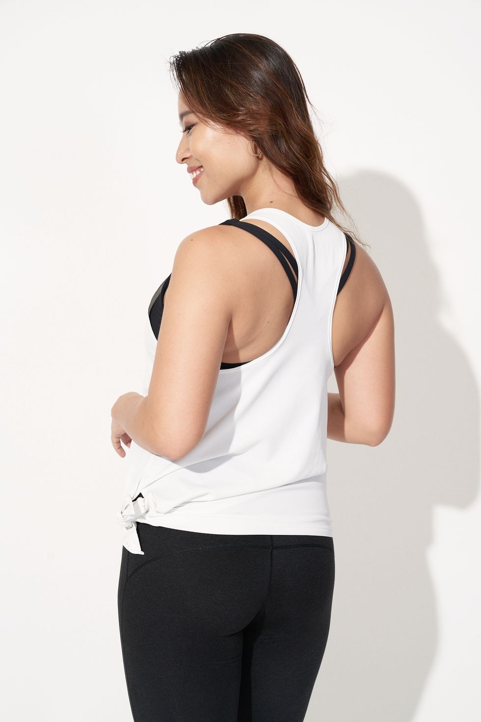 White, Clothing, Shoulder, Sportswear, Arm, Neck, Waist, Joint, Standing, Muscle, 