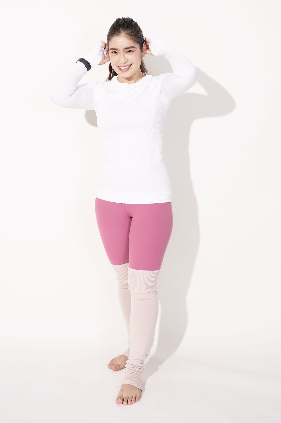 White, Pink, Shoulder, Standing, Product, Skin, Joint, Arm, Leg, Sleeve, 