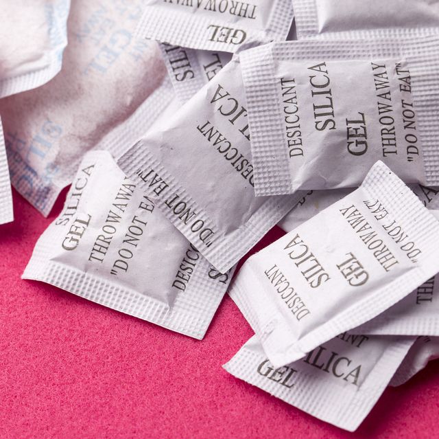 what are silica gel pouches